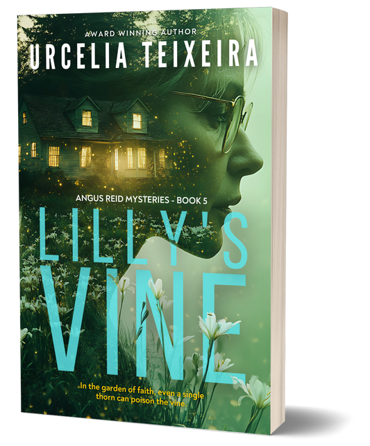 Lilly's Vine by Urcelia Teixeira Paperback